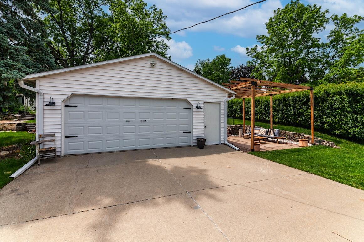 231 Glenview AVENUE