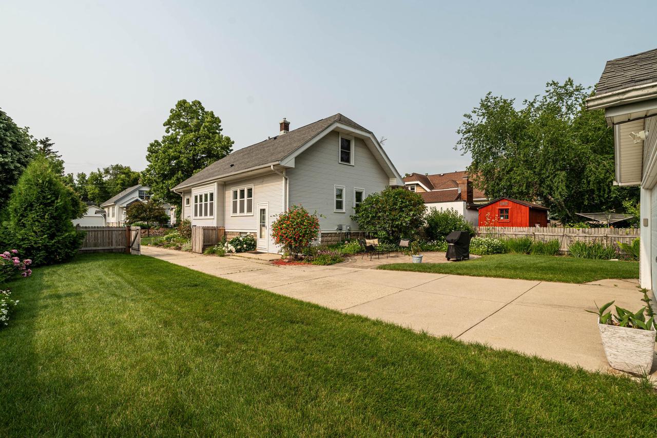 8130 Portland AVENUE