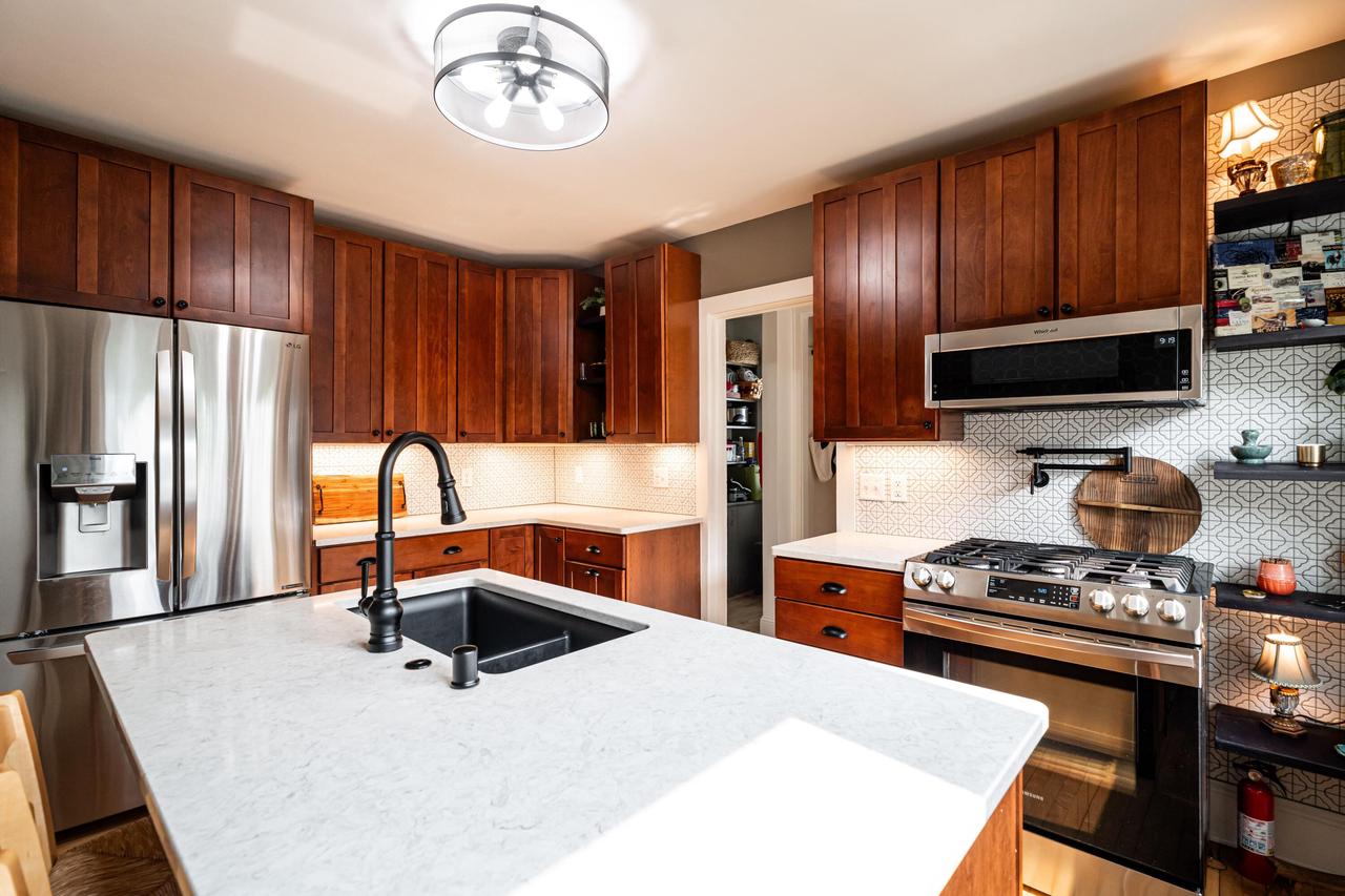 8130 Portland AVENUE