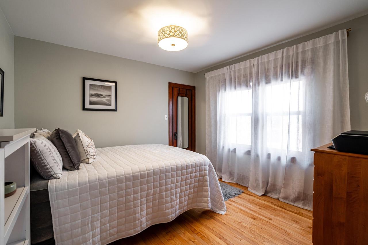 8130 Portland AVENUE