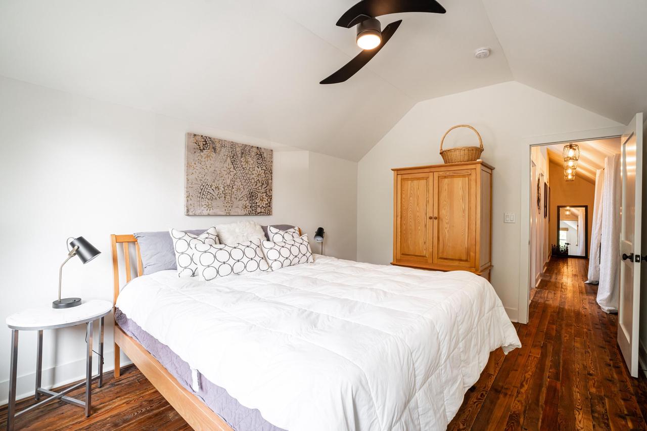 8130 Portland AVENUE