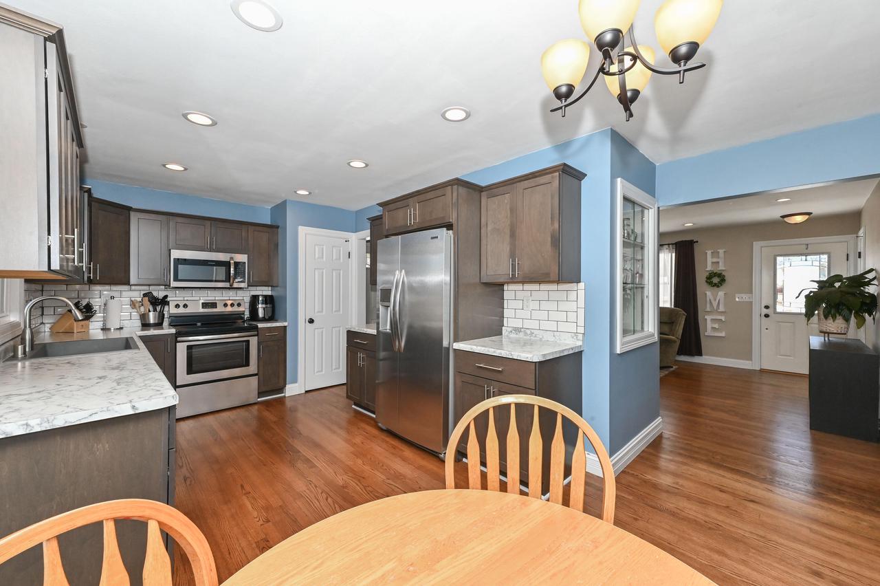 4690 South 114th STREET