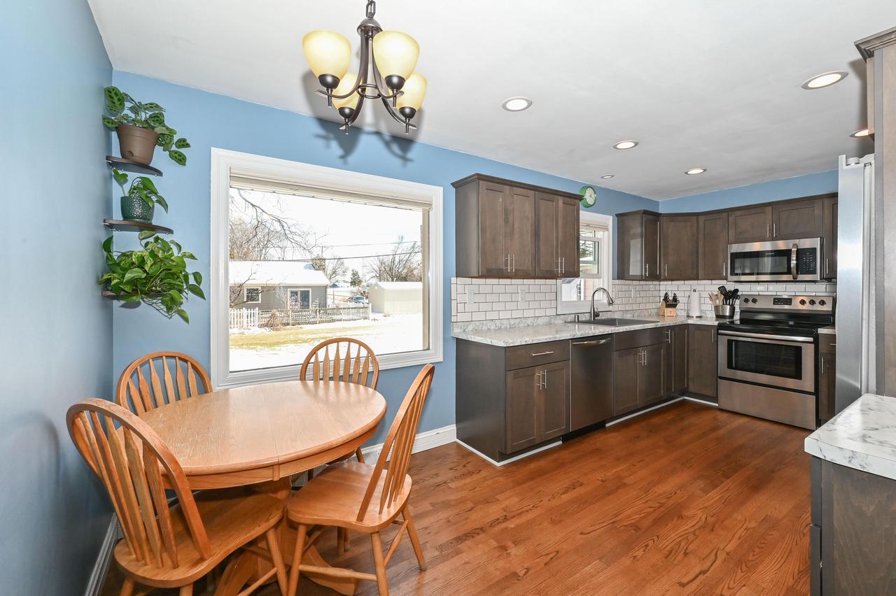 4690 South 114th STREET