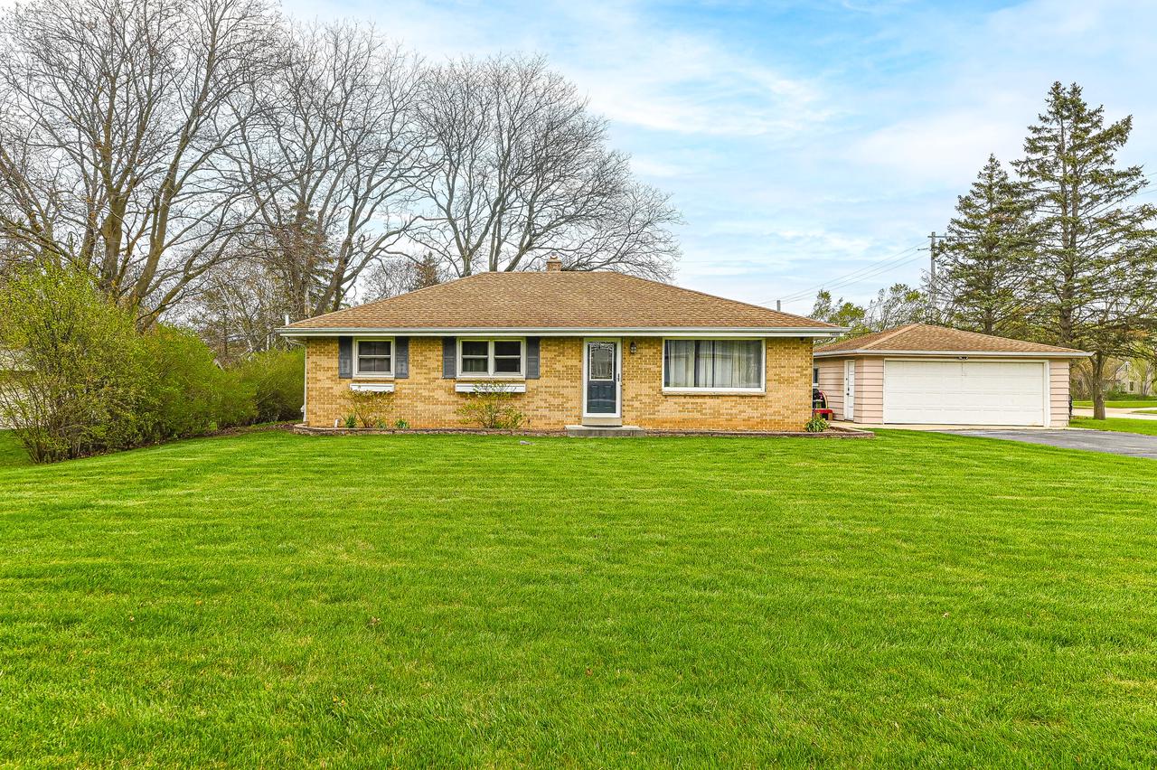 4690 South 114th STREET