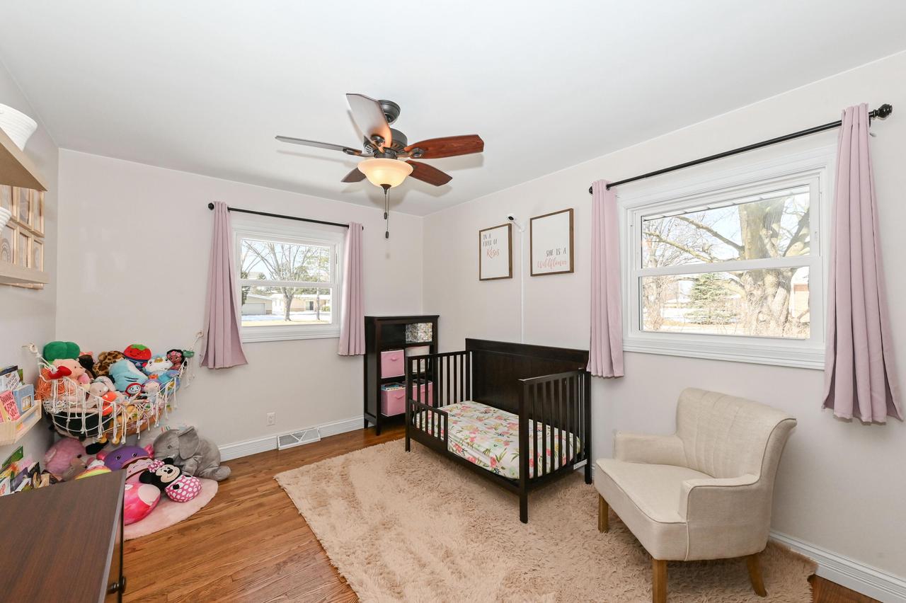 4690 South 114th STREET