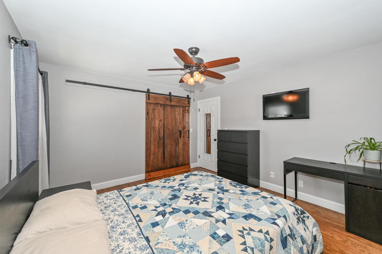 4690 South 114th STREET