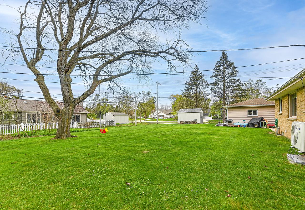 4690 South 114th STREET