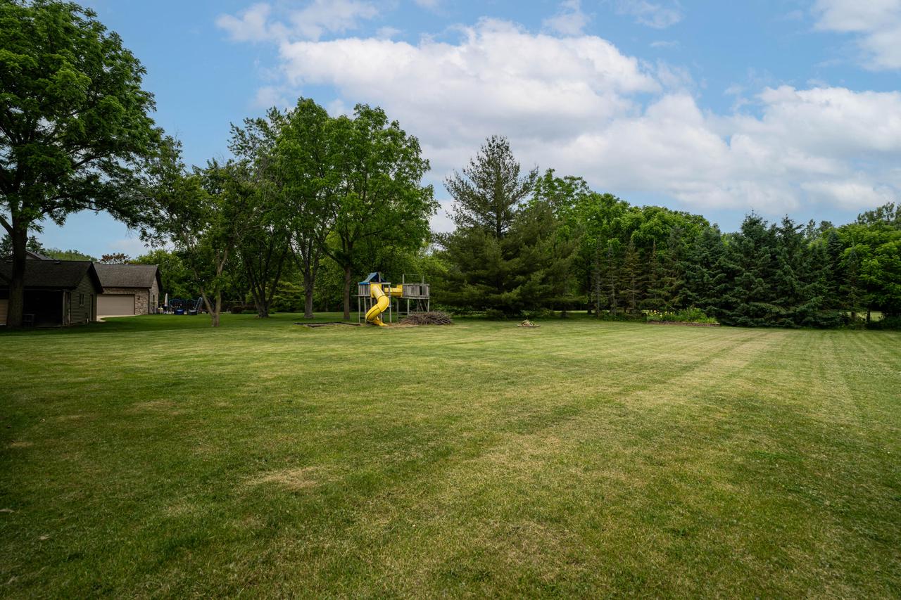 S73W14390 Woods ROAD