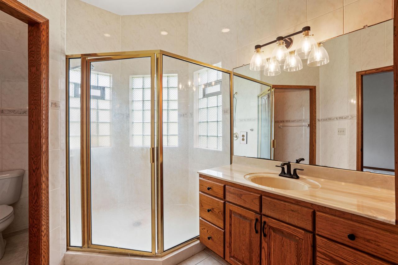 S73W14390 Woods ROAD