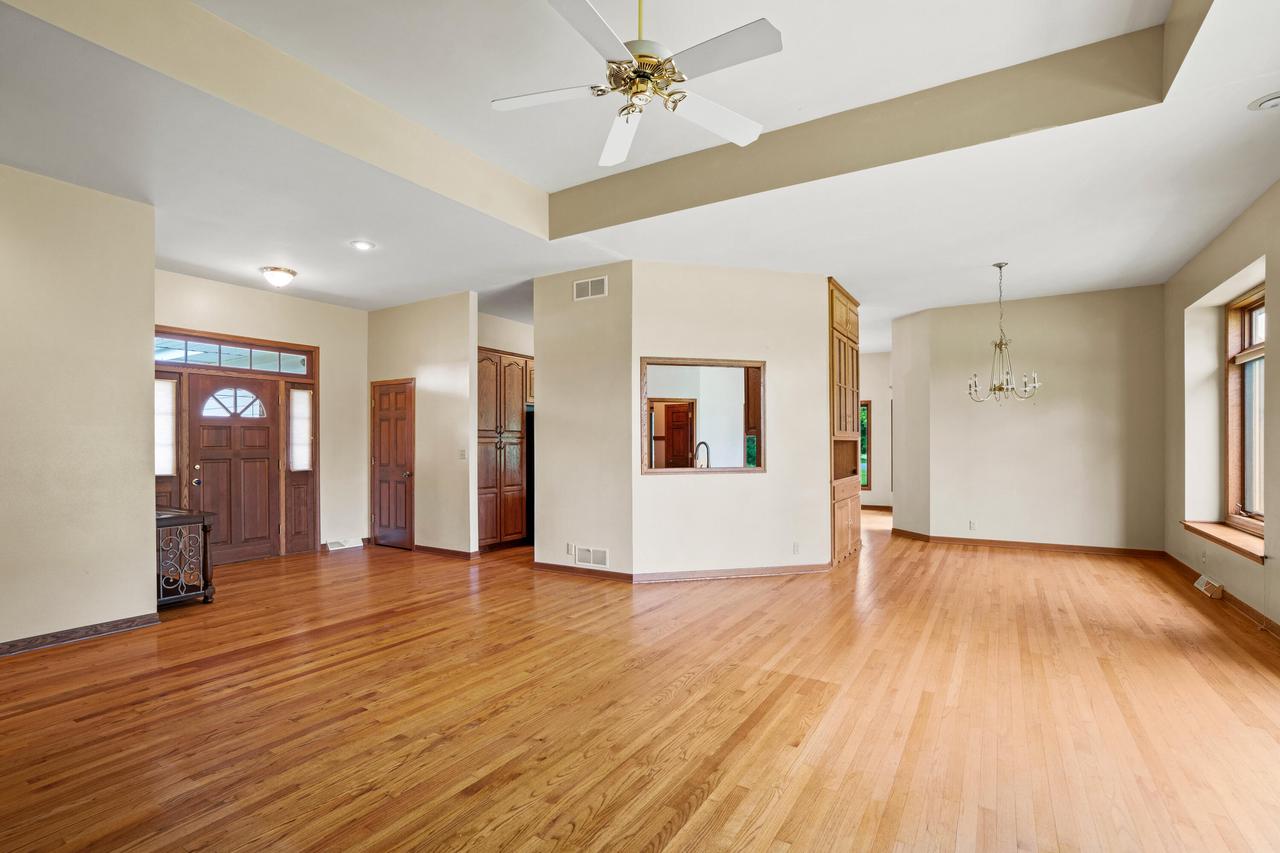 S73W14390 Woods ROAD