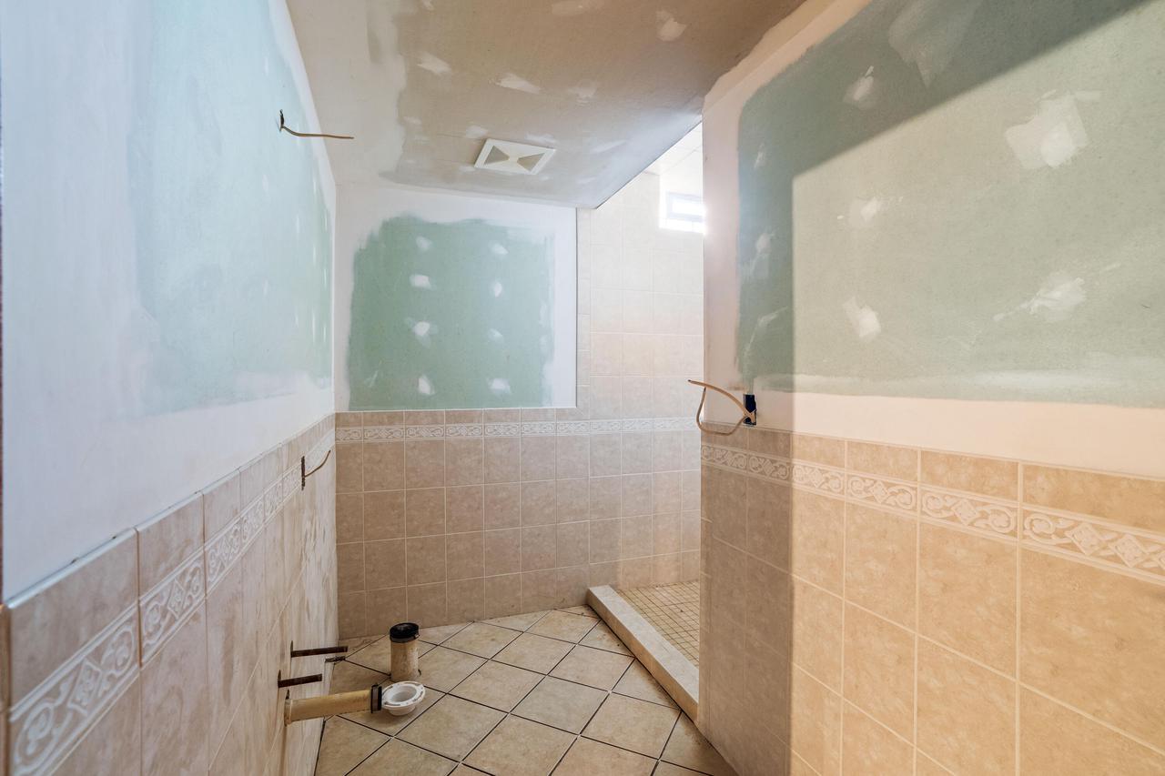 S73W14390 Woods ROAD