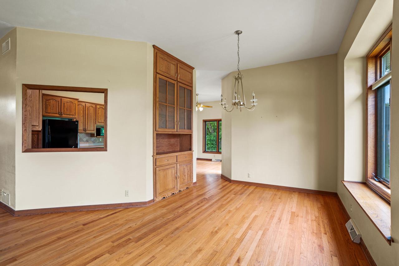 S73W14390 Woods ROAD