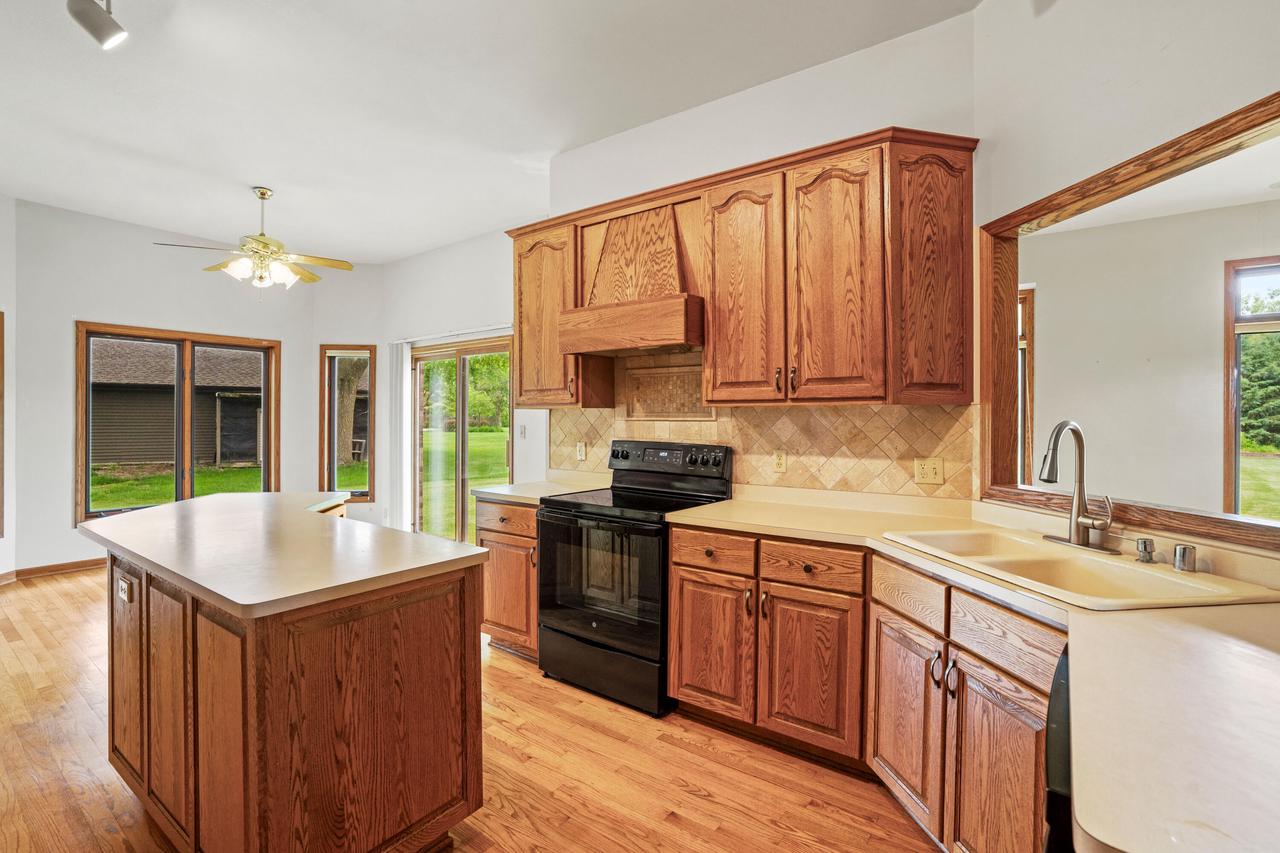 S73W14390 Woods ROAD