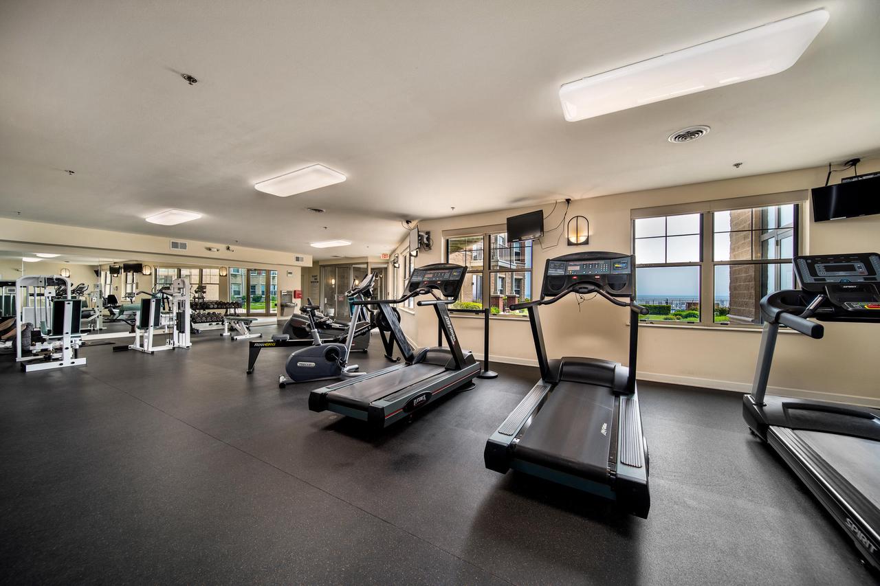 4100 South Lake DRIVE 210