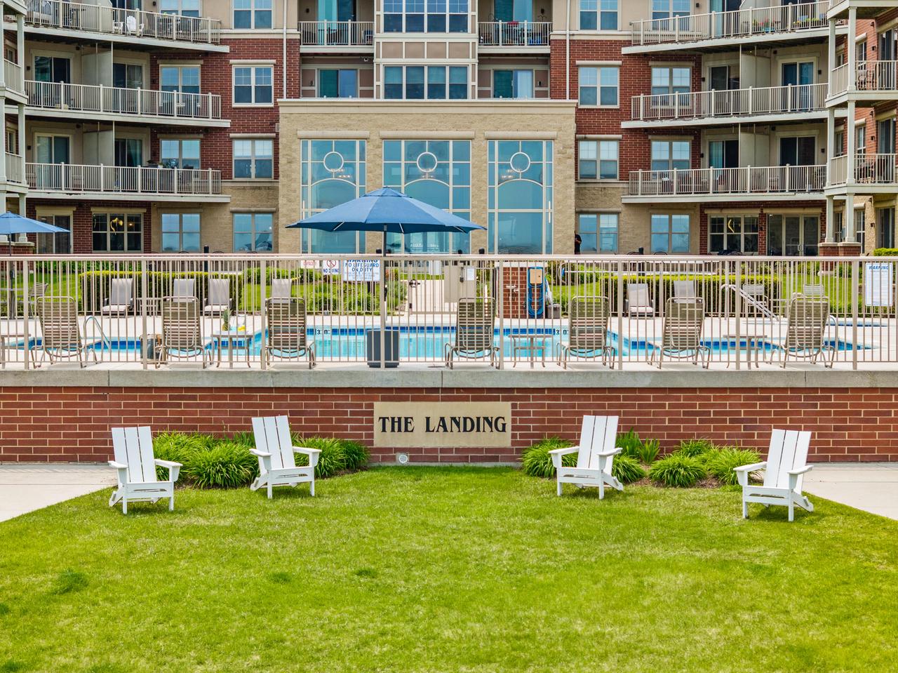 4100 South Lake DRIVE 404