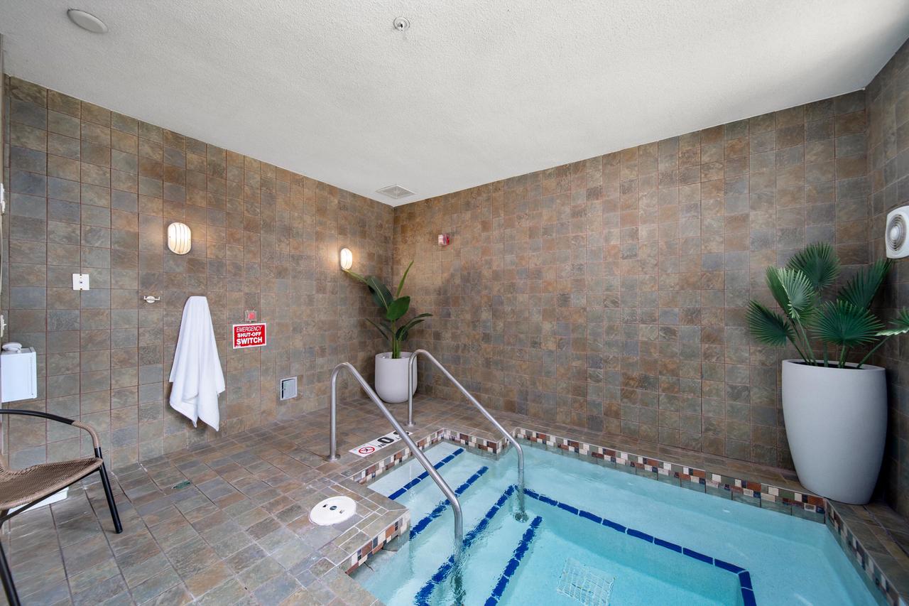 4100 South Lake DRIVE 120