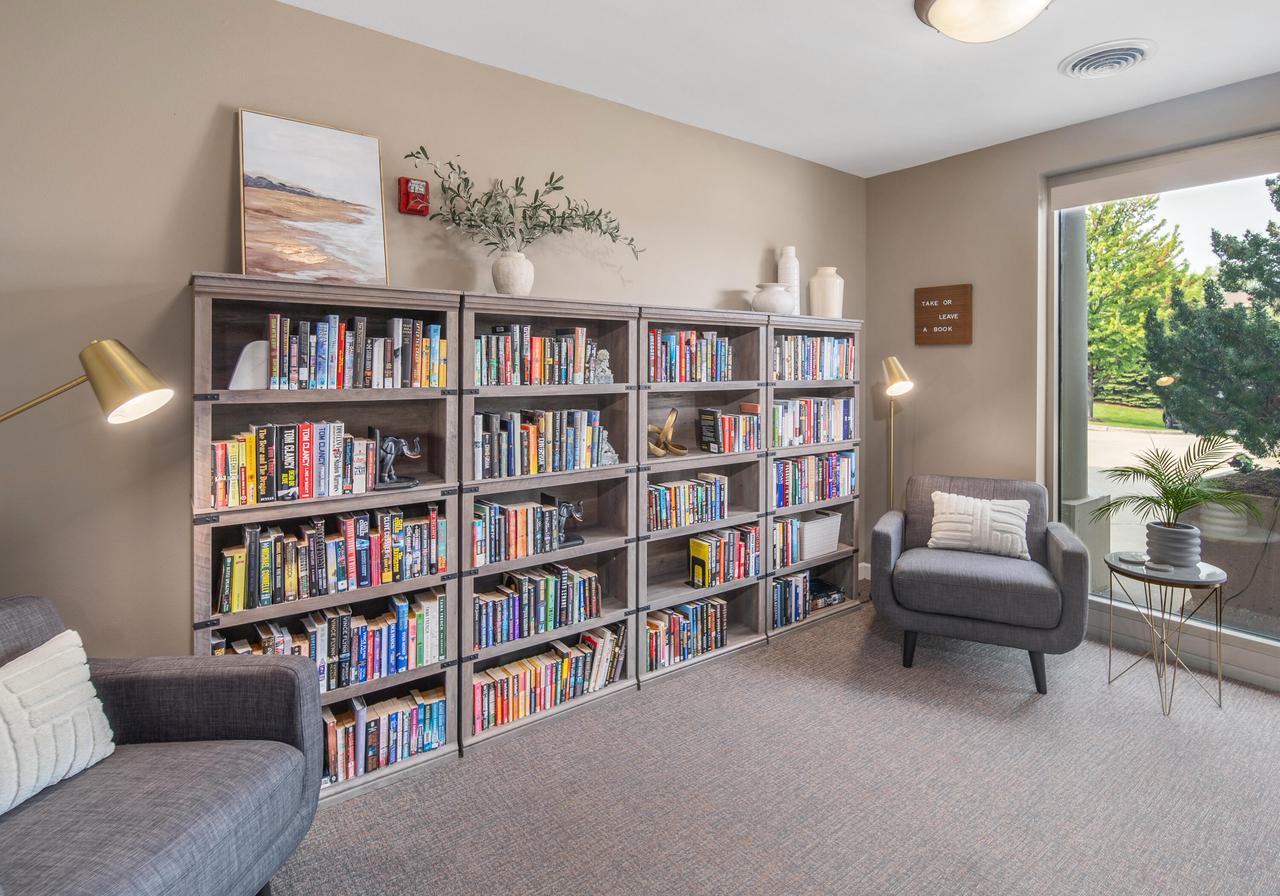 4100 South Lake DRIVE 120