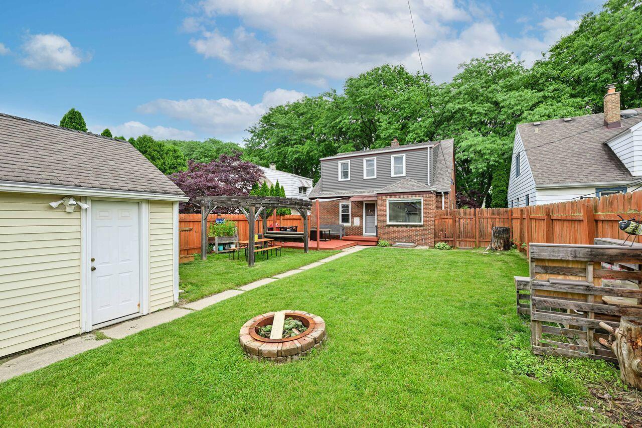 2745 South 45th STREET