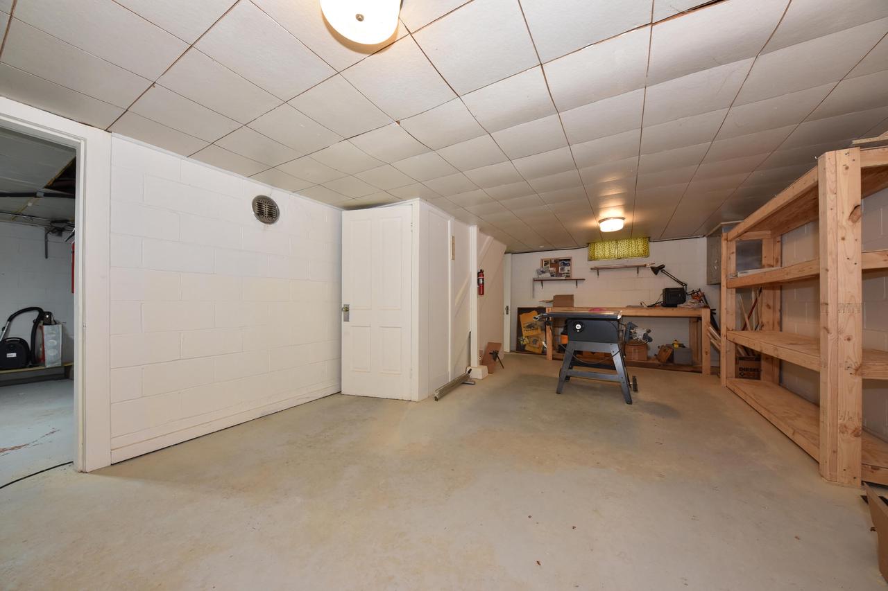 2044 South 96th STREET