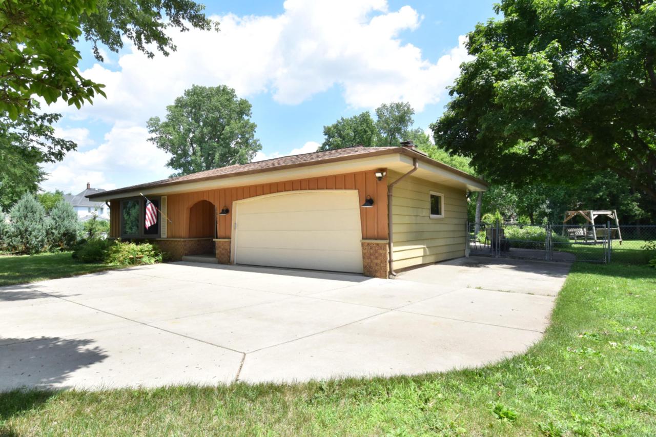 2010 South Rogers COURT