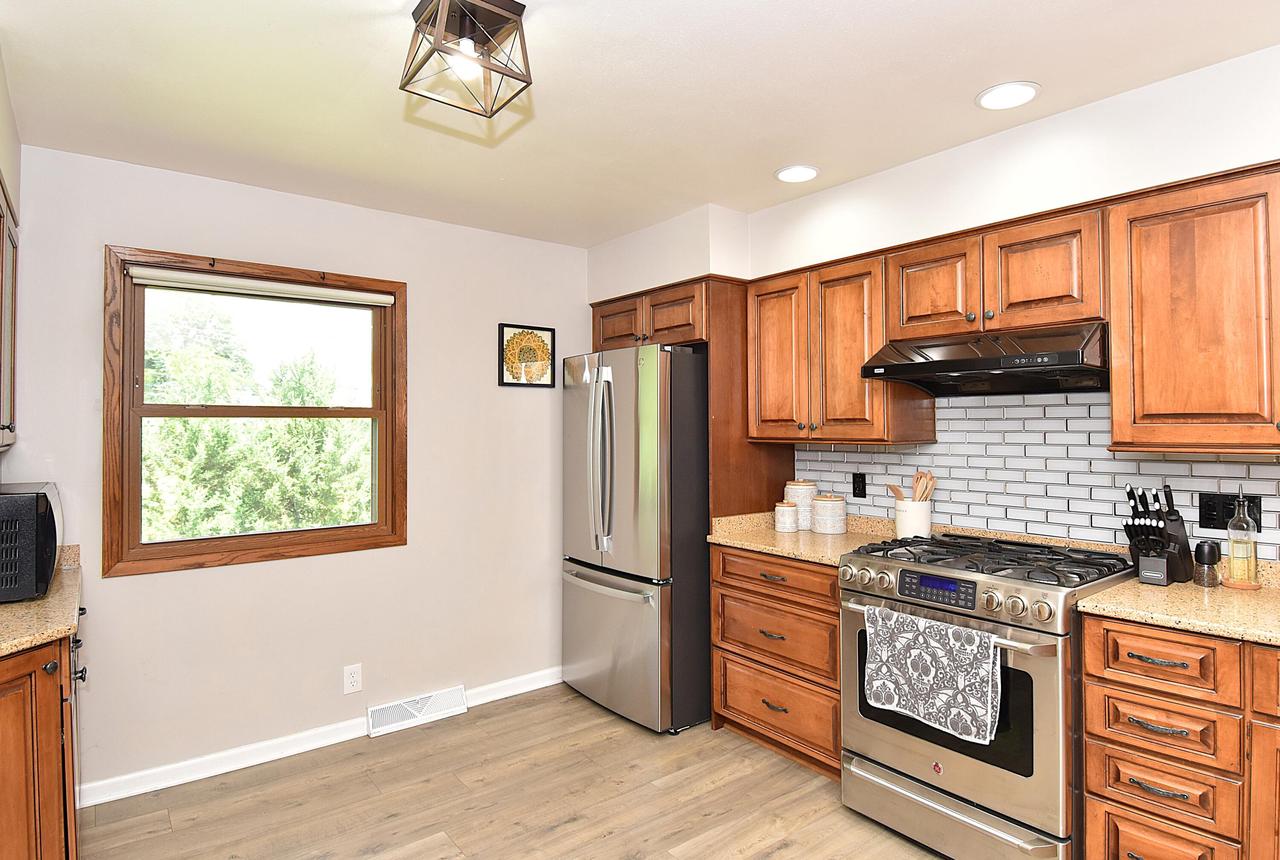 2010 South Rogers COURT