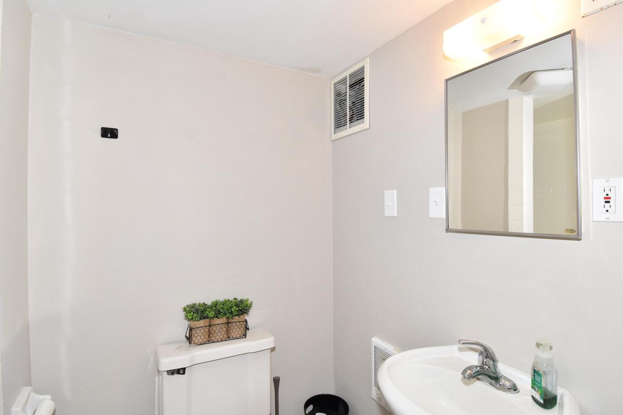 2010 South Rogers COURT