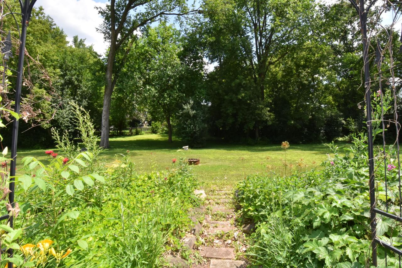 2010 South Rogers COURT