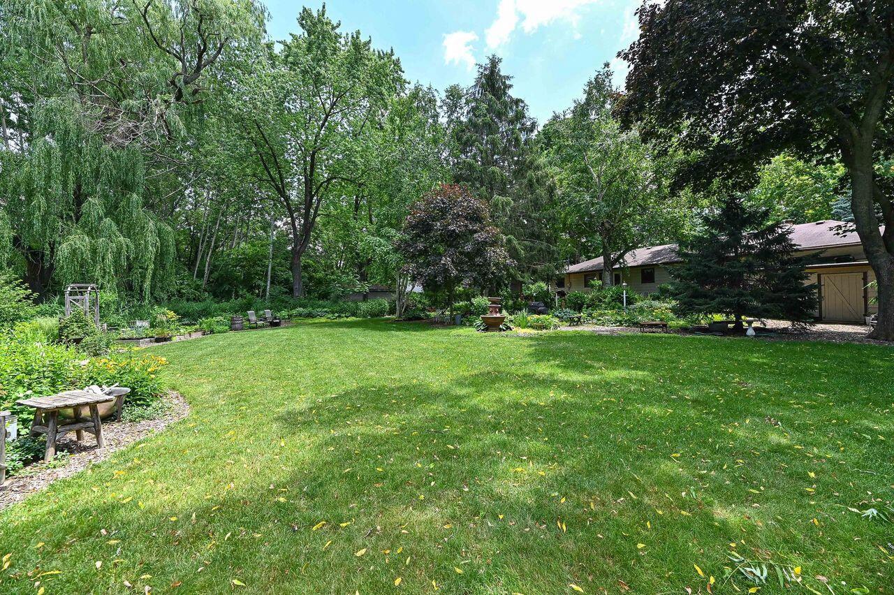 3830 West Southland DRIVE