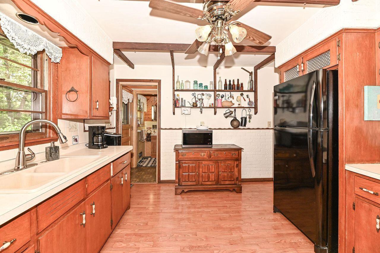 3830 West Southland DRIVE