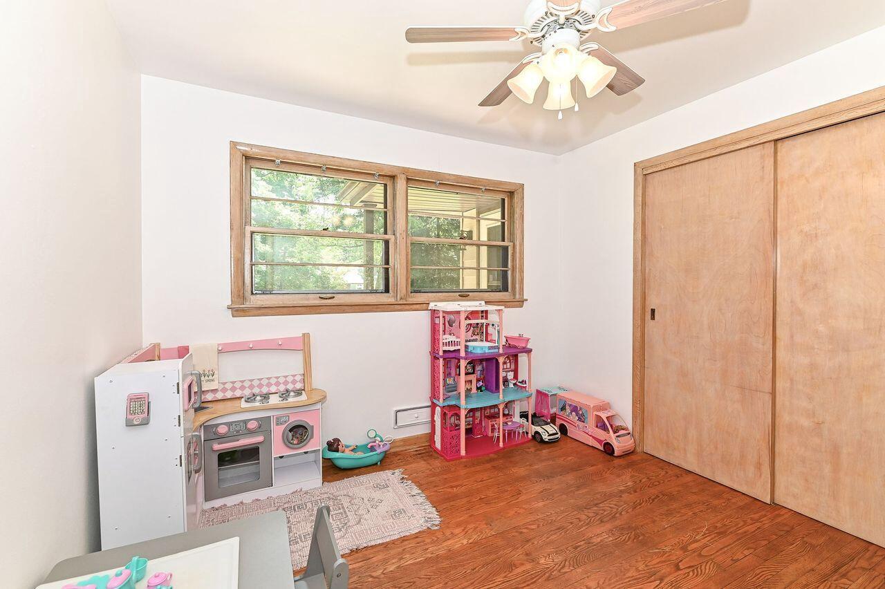 3830 West Southland DRIVE