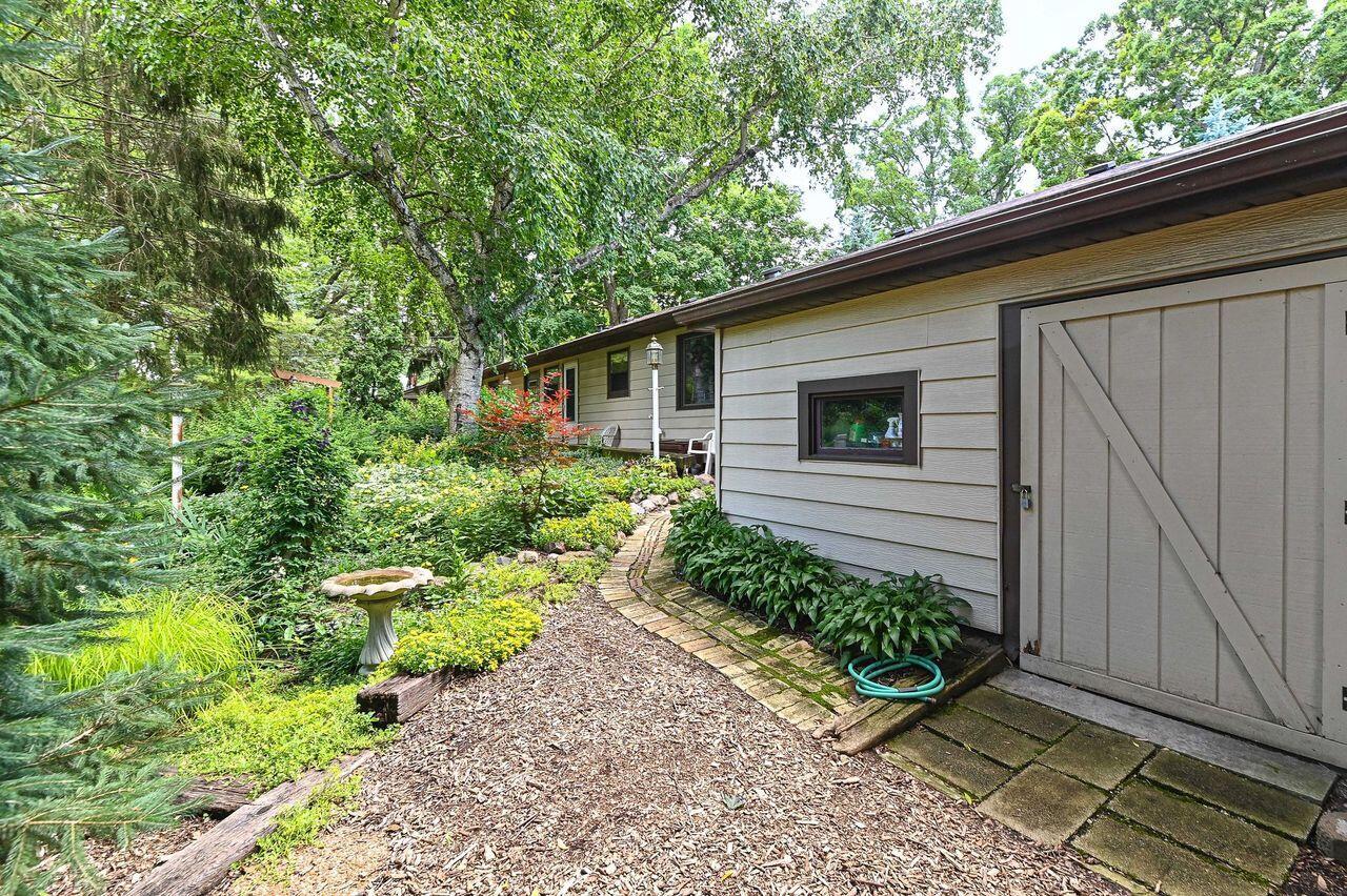 3830 West Southland DRIVE