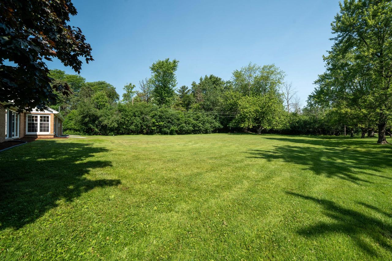 118 West Highview DRIVE