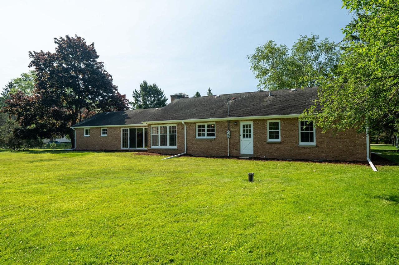 118 West Highview DRIVE