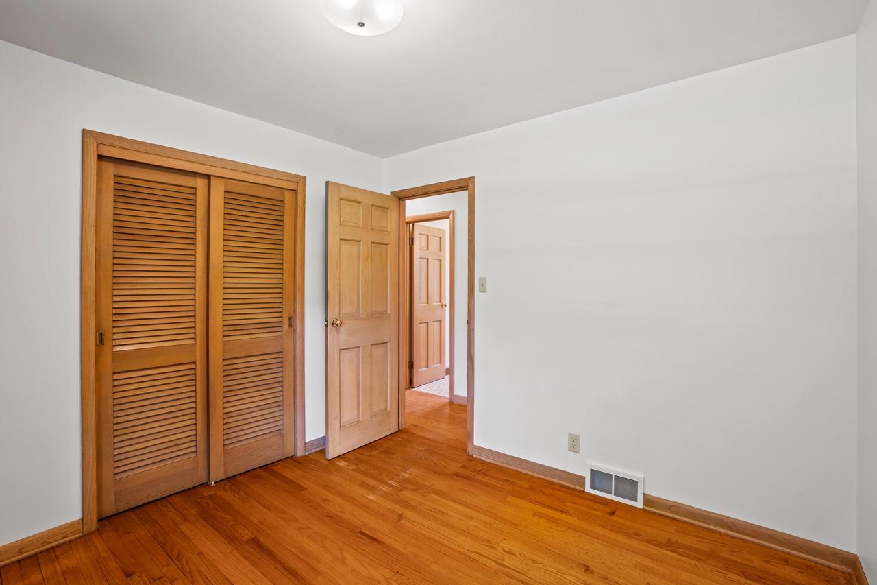 118 West Highview DRIVE