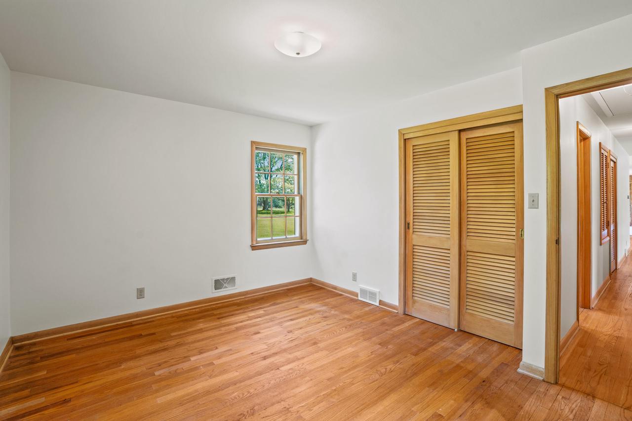 118 West Highview DRIVE