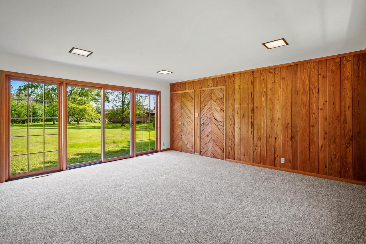 118 West Highview DRIVE