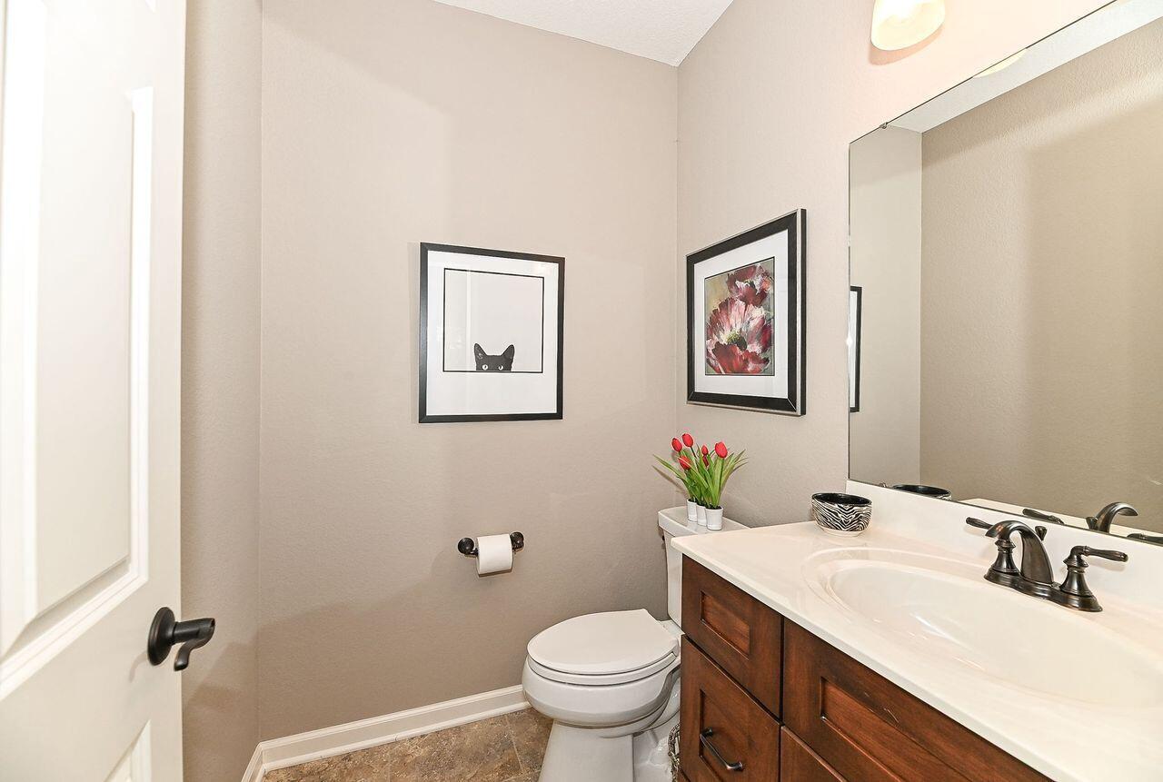 N57W17965 Tall Pines CIRCLE 22