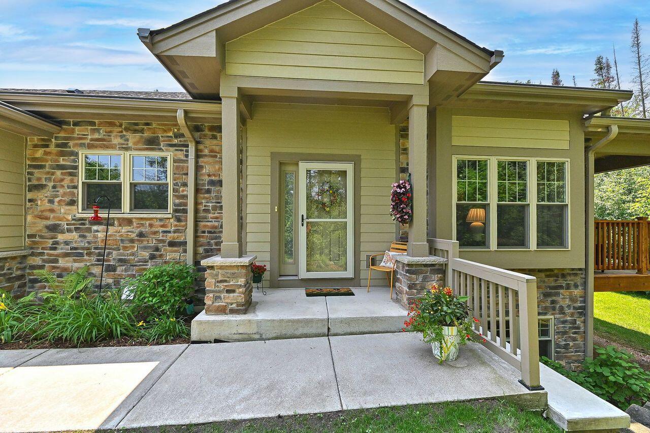 N57W17965 Tall Pines CIRCLE 22