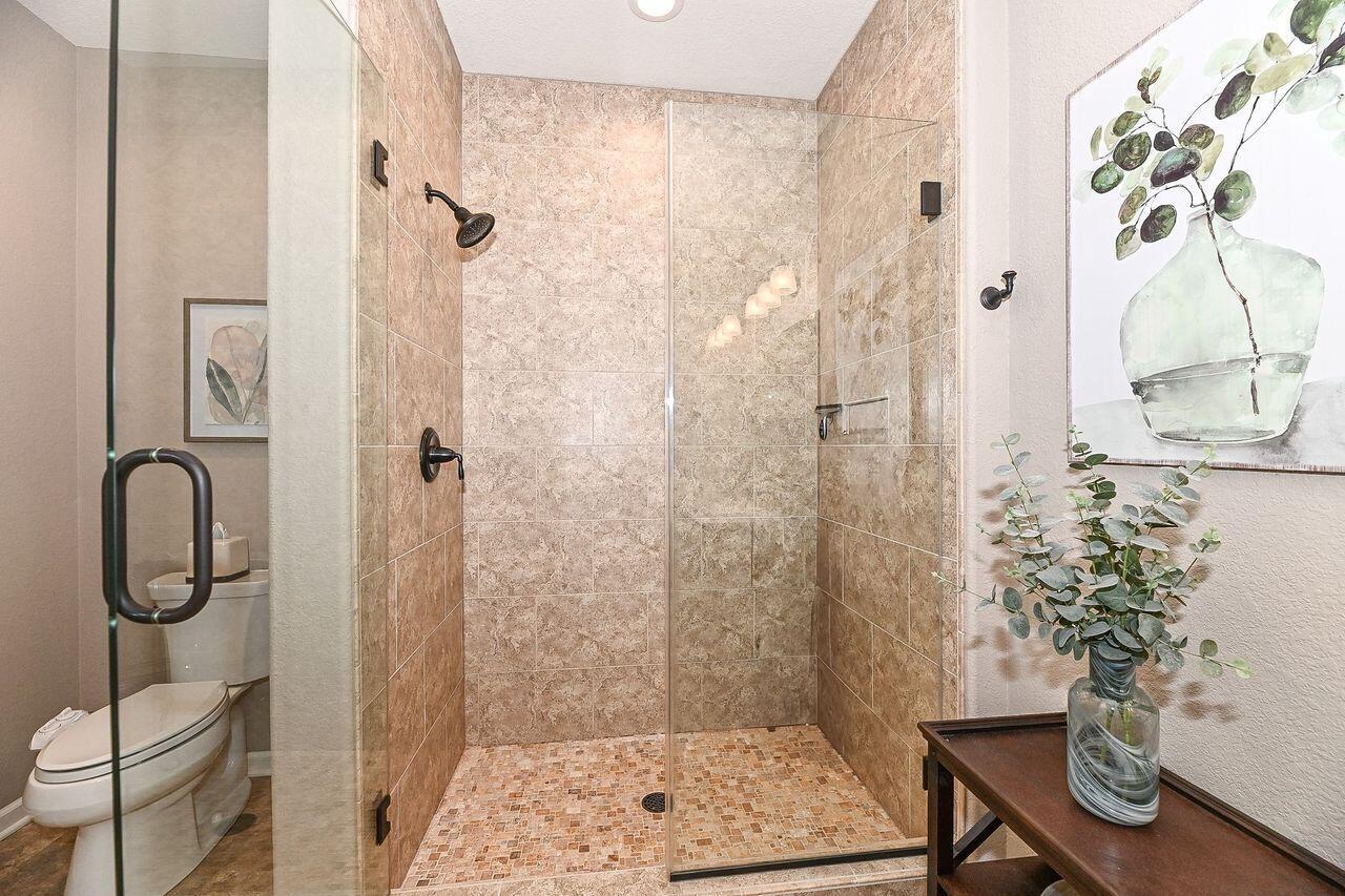 N57W17965 Tall Pines CIRCLE 22