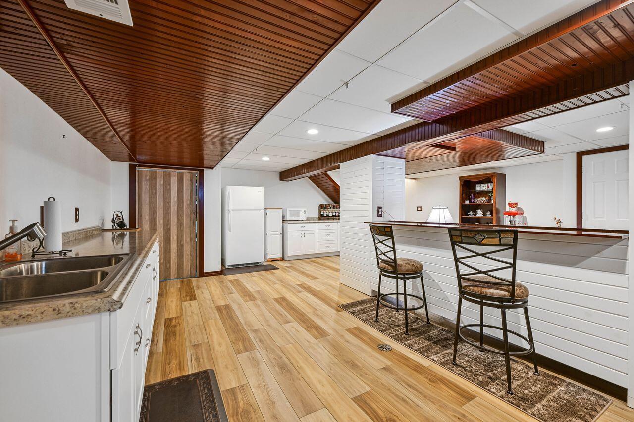 3948 South 72nd STREET