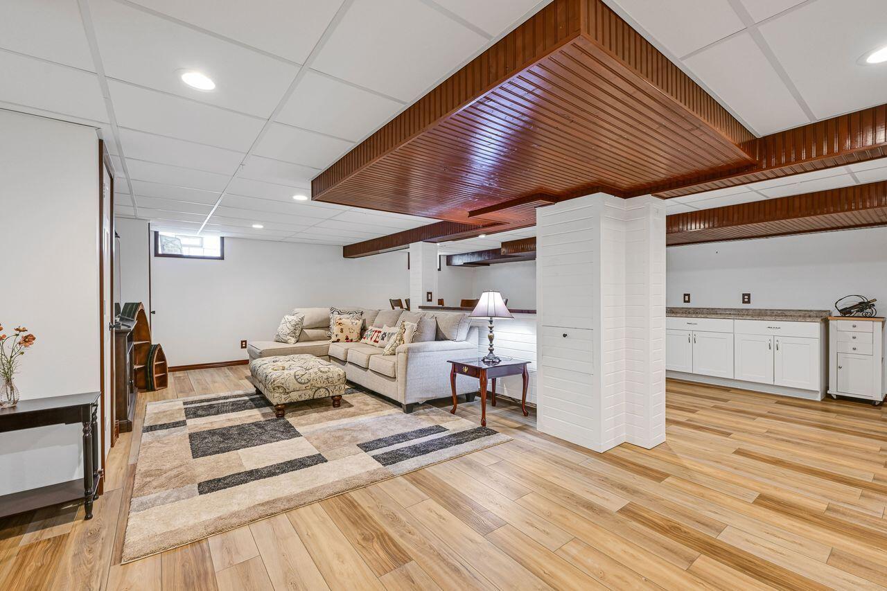 3948 South 72nd STREET