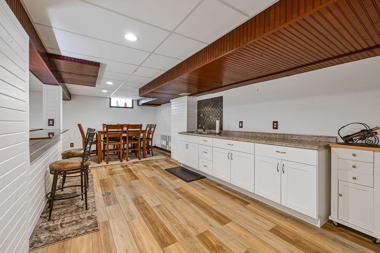 3948 South 72nd STREET