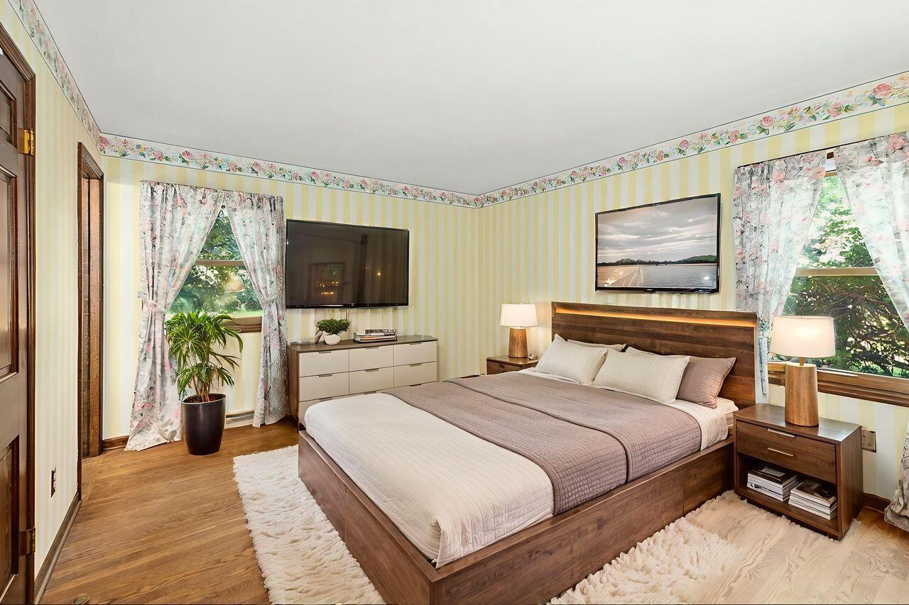 2311 West Chestnut ROAD