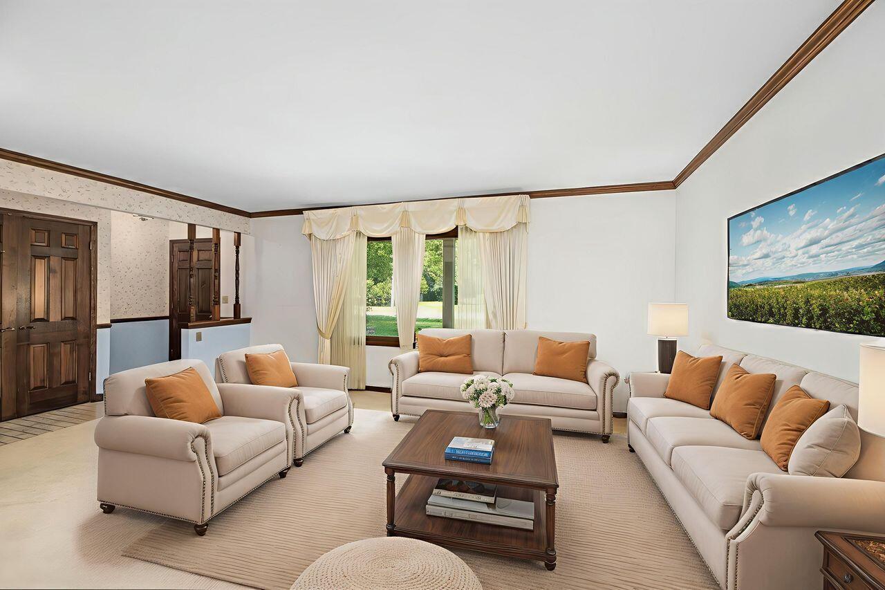 2311 West Chestnut ROAD