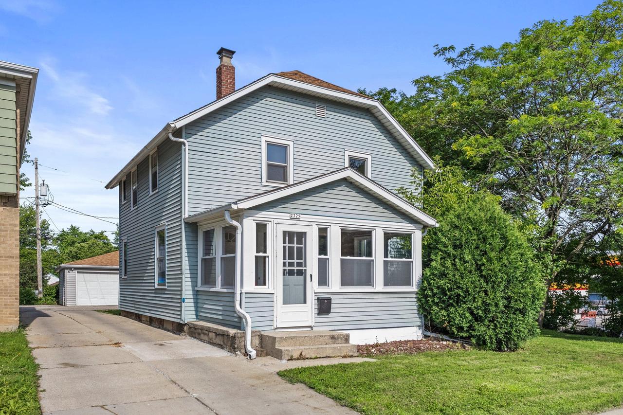 2325 South 76th STREET SOUTH South