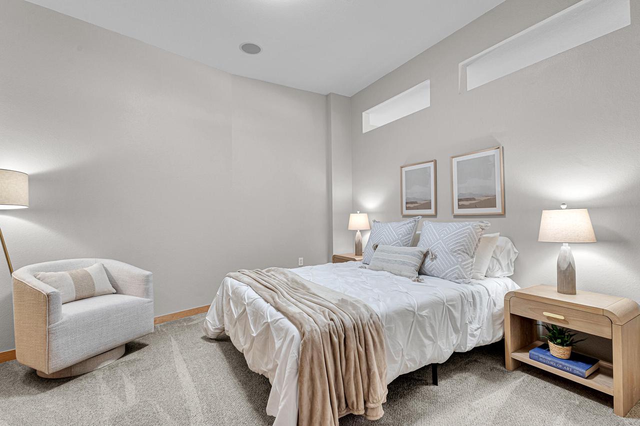 106 West Seeboth STREET 406