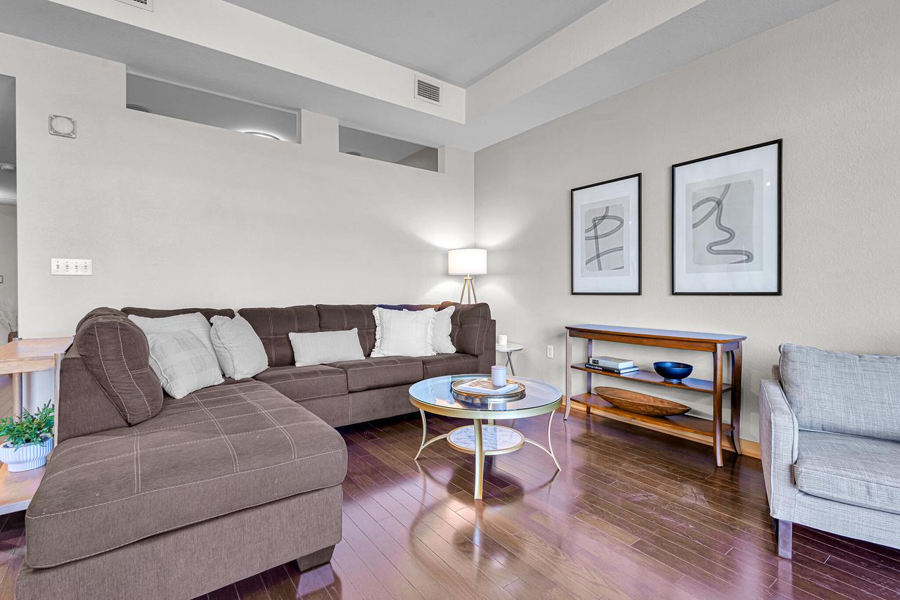 106 West Seeboth STREET 406