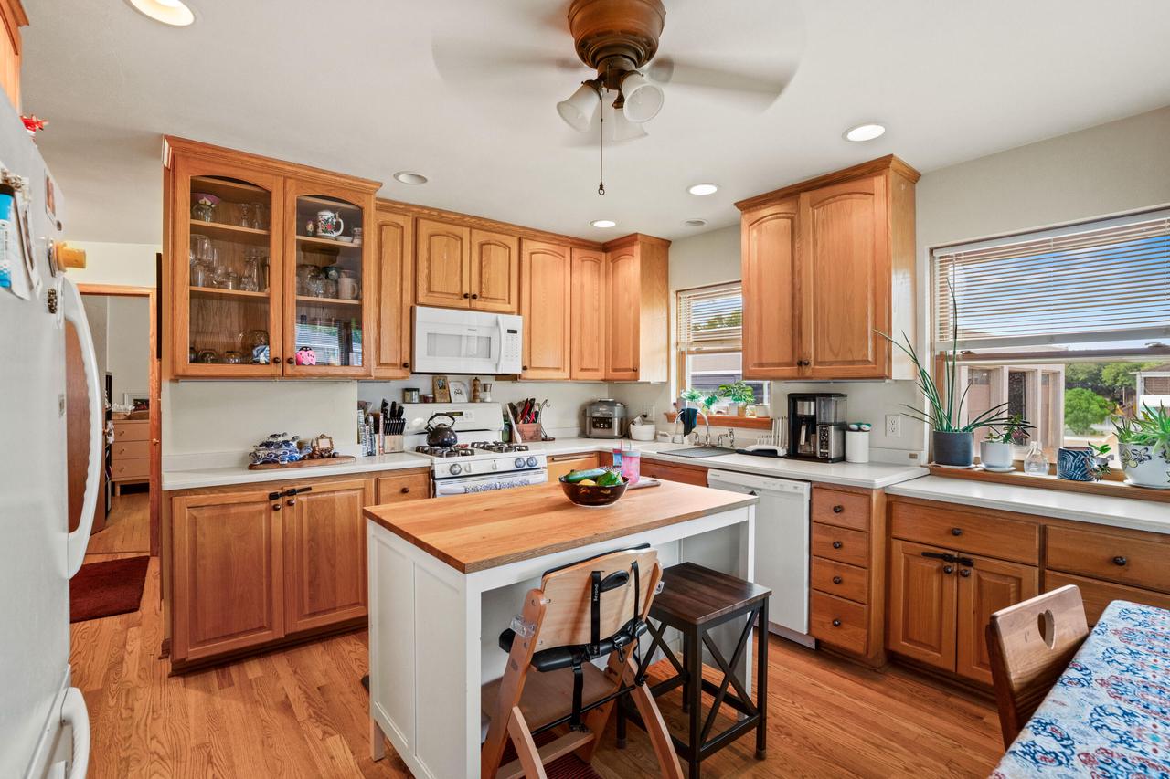 13333 West Cleveland AVENUE 13335