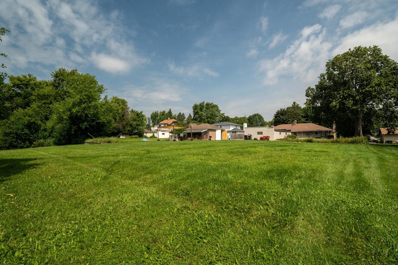 13333 West Cleveland AVENUE 13335