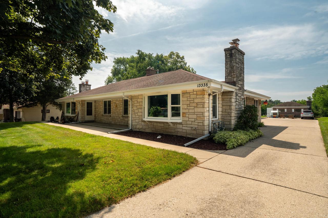13333 West Cleveland AVENUE 13335